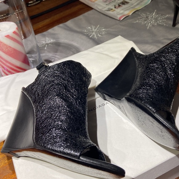 Balenciaga sparkling wedges size 7 US look new worn only a few times - Picture 6 of 11